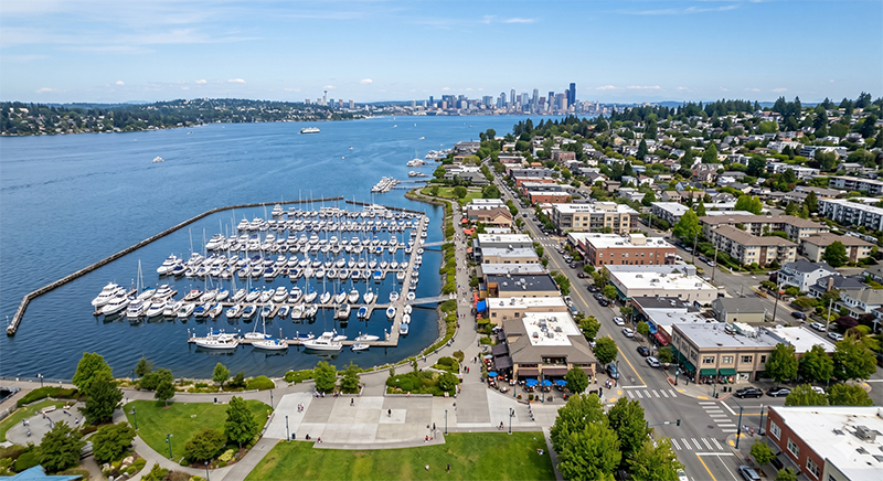 Lake-Washington-waterfront-lifestyle